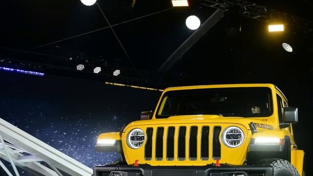 MUST WATCH! 2018 JEEP WRANGLER DRIVING смотреть онлайн