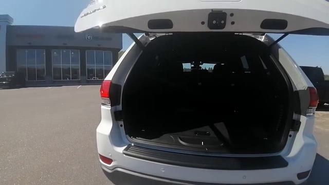 2018 Jeep Cherokee Laredo for Shawna смотреть онлайн