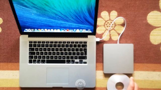 Apple SuperDrive Teste MAC смотреть онлайн