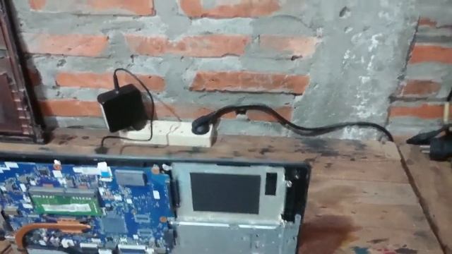 Penyebab Laptop layar hitam saja Lenovo ideapad 110 смотреть онлайн