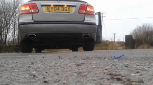 Saab 9-3 Aero 2.0T 2004 dual exhaust sound.