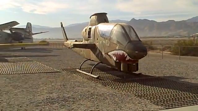 Helicopter/Hummer Combo Tour - Elite Land Tours - Palm Springs, California смотреть онлайн