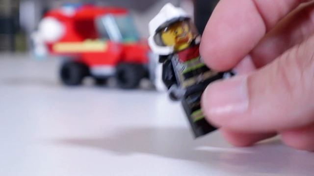 Fire! LEGO City Fire Hazard Truck 60279 Review & Build! Fire! смотреть онлайн