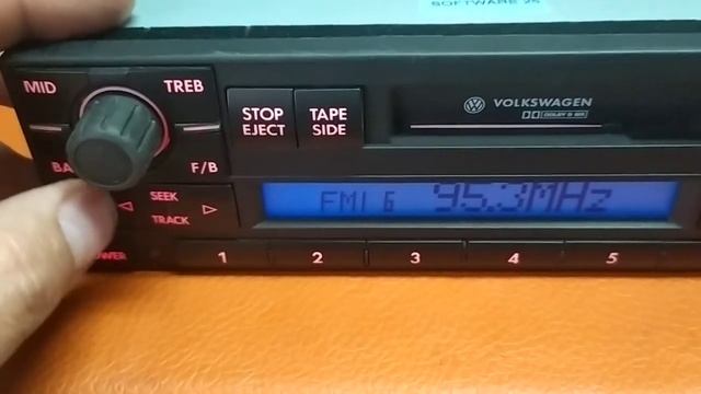 Estereo radio AM FM Cassette VW sedan Derby Pointer Lupo Passat oem stereo смотреть онлайн