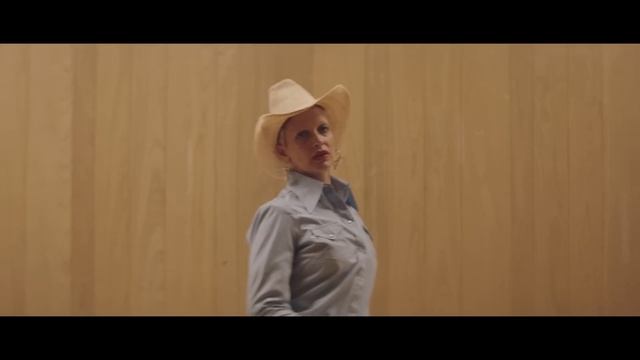 Allie X - Paper Love