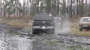 Dodge RAM 1500 5.7 Hemi [MUD OFF Road]