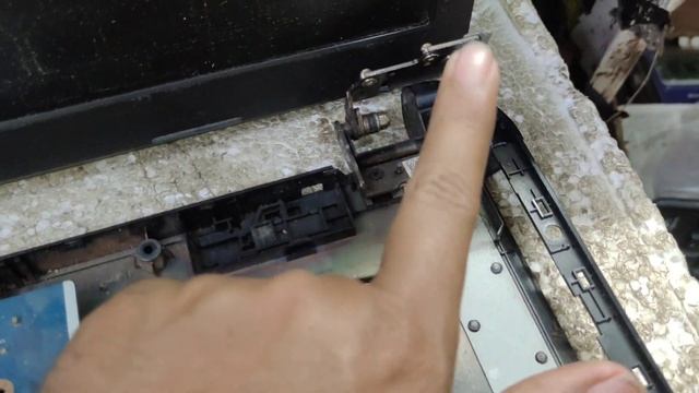Hp Laptop Hinch Or Display Broken Repair