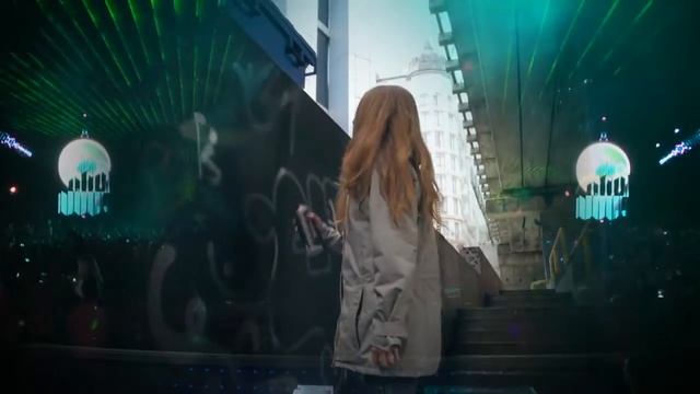 KZ - Festival Chill (Put Your Hands Up) [Music Video] смотреть онлайн