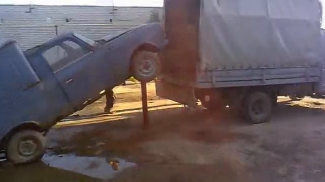 пирожок не сдается смотреть онлайн