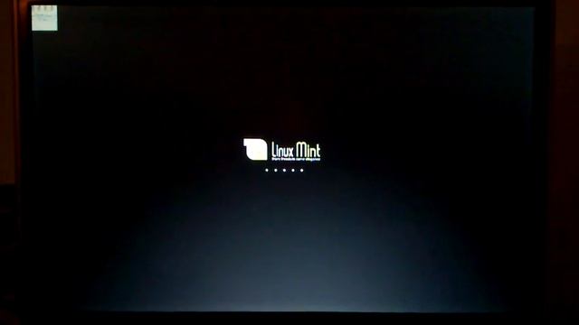 Fast Linux Mint booting in 13 seconds with SSD Corsair. смотреть онлайн