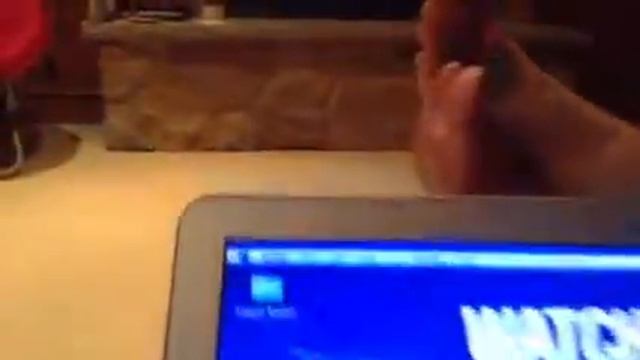 MacBook Fail смотреть онлайн