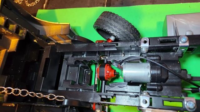 bruder rc conversion recovery truck / hauler. not your trx6x6 смотреть онлайн