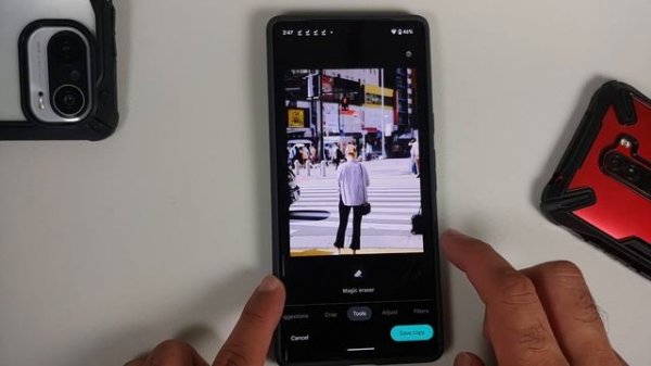 Google Pixel 6 Pro | How To Use Magic Eraser | Remove People & Objects from Pictures | Pixel 6