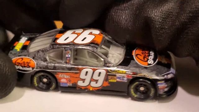 2012 Carl Edwards Geek Squad 1:64 (NASCAR Die-Cast Review) смотреть онлайн