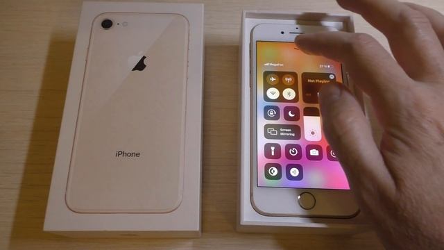 iPhone 8 Incoming Call in Box смотреть онлайн