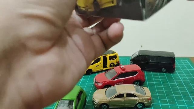 Unboxing And Review All Tomica Takara Tomy.