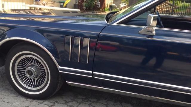 1979 Lincoln Continental Collector's Series смотреть онлайн