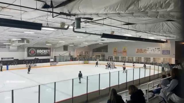 Districts Game: LCFH vs. Plymouth Black смотреть онлайн