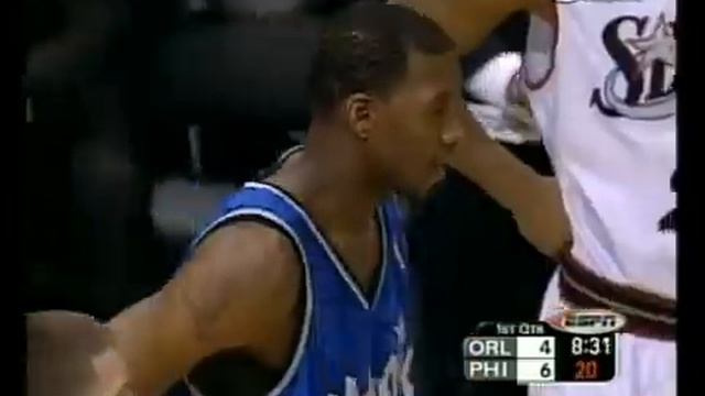 T-Mac crossover on Van Horn, glides and slams it home смотреть онлайн