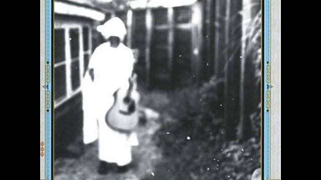 Marvin Pontiac - Bring Me Rocks смотреть онлайн