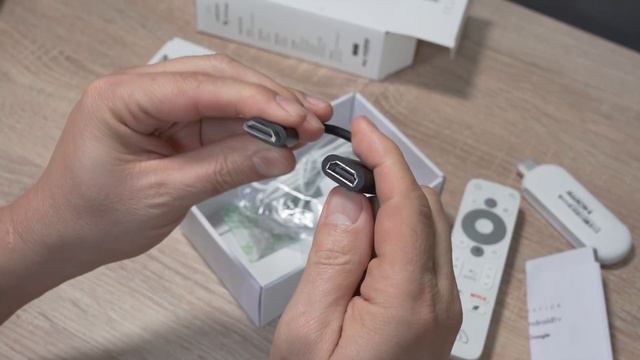Homatics Stick HD with Chromecast Built-in & Voice Remote Control - The Unboxing #homatics смотреть онлайн