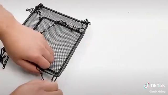 Lovely Bird Feeder Tray | Mixxidea Bird Feeder Tray | Mesh Platform Seed Feeder | Urban Deco смотреть онлайн
