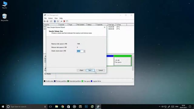 Creating hard disk partitions with Windows disk management. смотреть онлайн
