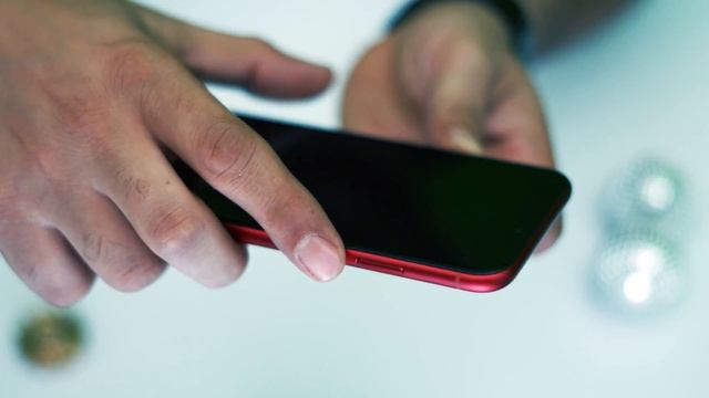 iPhone XR After One Month | Drunk Review? | 18+ смотреть онлайн