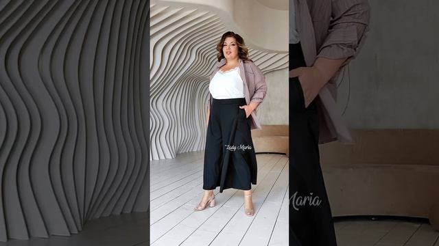 Брюки кюлоты с разрезами по бокам смотреть онлайн