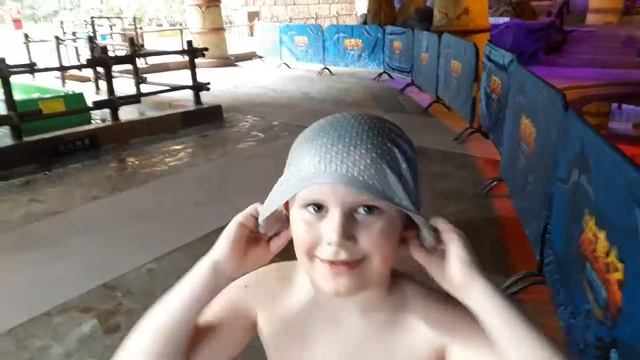 Харбин Аквапарк смотреть онлайн