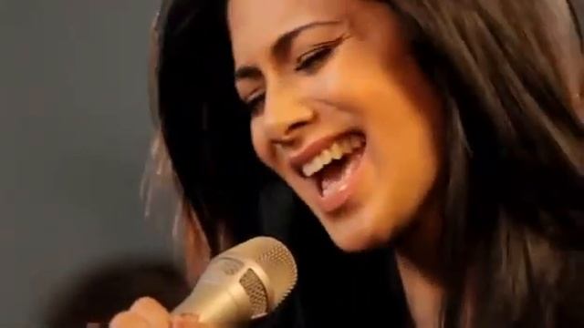 Nicole Scherzinger I Hate This Part Acoustic Live Sessions HD смотреть онлайн