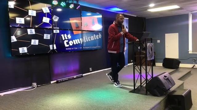 Sunday morning service!!!! смотреть онлайн