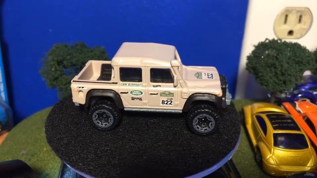 Best of Hot Wheels 2018 Land Rover Defender Double cab смотреть онлайн