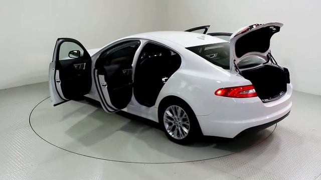 Jaguar XF 2.2 TD Sport 4dr (start/stop) FROM USED CARS OF BRISTOL LJ13 YWN смотреть онлайн