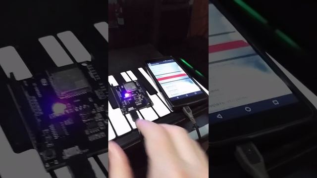 ble esp32 + android auto reconnect смотреть онлайн