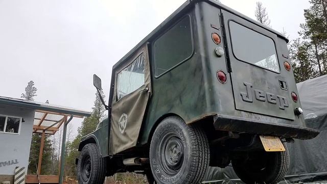 1975 Jeep Dj5 4.2 cold start смотреть онлайн