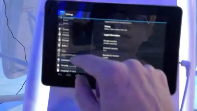 CES Video: Huawei's Android 4.0 tablet hands on смотреть онлайн