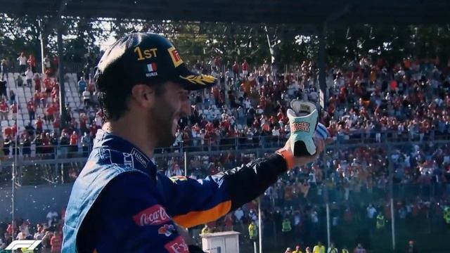 Why Daniel Ricciardo Chose Red Bull Return Over F1 Race Seat For 2023 смотреть онлайн