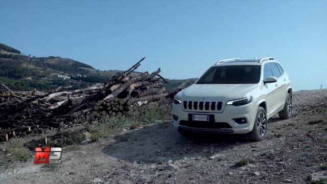 NEW JEEP CHEROKEE 2019 - GIANLUCA ITALIA RACCONTA LA NUOVA CHEROKEE