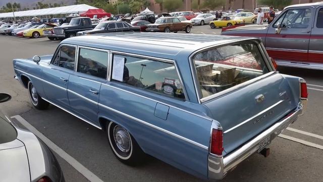 Survivor 1963 Pontiac Catalina Safari Station Wagon 66,000 miles 2 Owner 63 Sold at Auction $23,000 смотреть онлайн