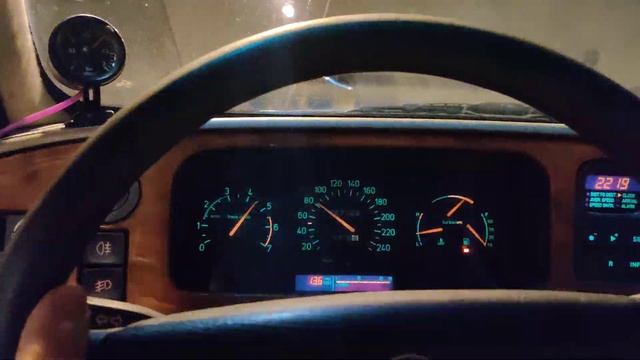 Saab 9000 CSE/Aero 2.3 Turbo tunnel sound check. смотреть онлайн