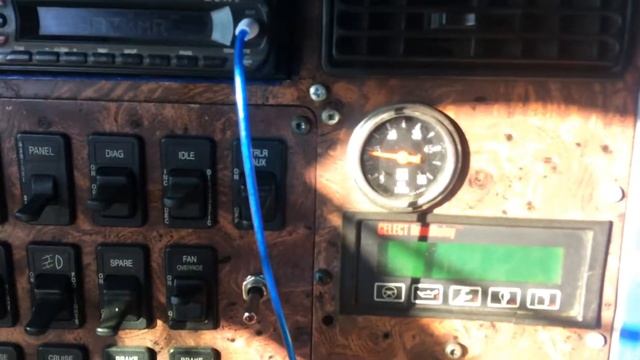 Классический трак в России. Inter 9900i. Краткий обзор