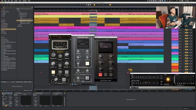 Analog Hardware SSL G Bus Compressor vs The Glue, Waves and UAD SSL Plugins (Dance/EDM) смотреть онлайн