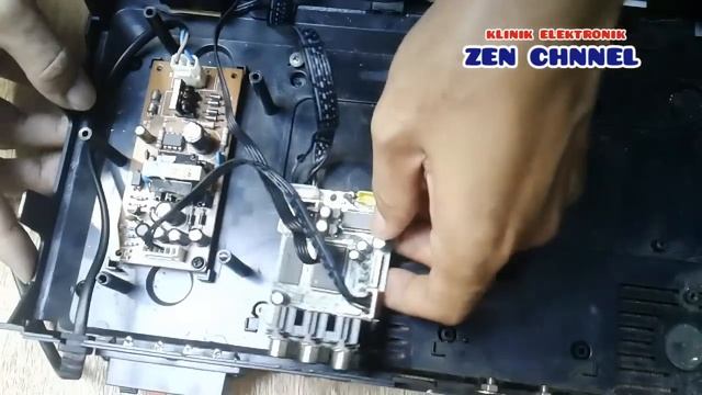Begini caranya..!! mpeg dvd bisa play tanpa mekanik @ZEN_TV7 смотреть онлайн