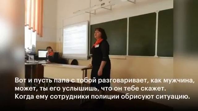 Директор запугивает школьника из за значка «Навальный 2018» смотреть онлайн