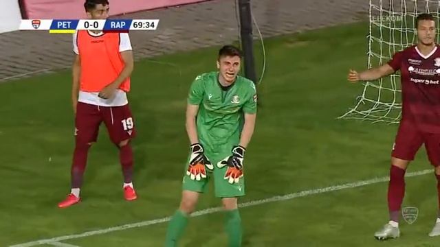 Petrolul - Rapid 0-0. INCREDIBIL | Ploieștenii au ratat de trei ori un singur penalty смотреть онлайн