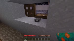 Granny 1.8: Granny Main Door Escape Minecraft Gameplay