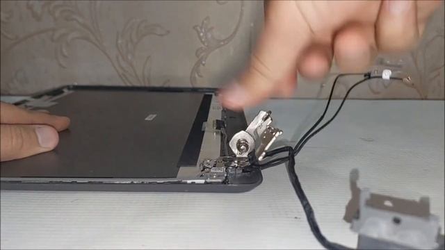 HP 250 G6 | Laptop LCD Back Cover Repair смотреть онлайн