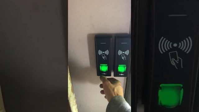 Биометрическая панель Smartec с учетом времени смотреть онлайн