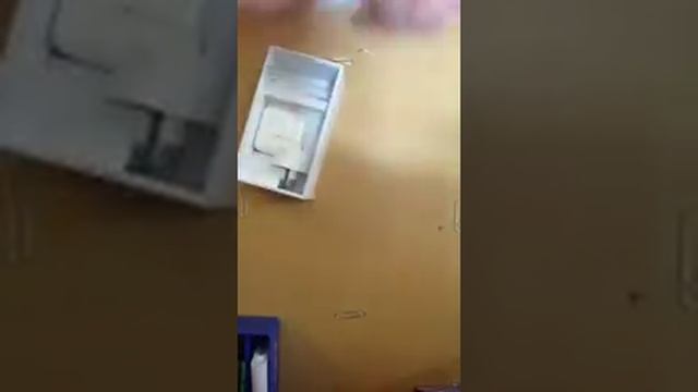 iPhone 4S unboxing смотреть онлайн